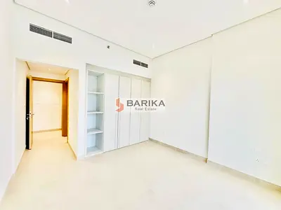 Luxury Top-Floor 2BR Apartment Divine Living Arjan