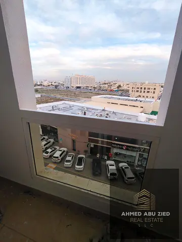 شقة غرفة وصالة للإيجار السنوي في الحميدية عجمان | بلكونة | إطلالة مفتوحة | قريب من محكمة عجمان وشارع الشيخ عمار