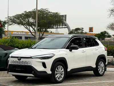 2025 Toyota Corolla Cross Hybrid - GCC Specs - Brand New!