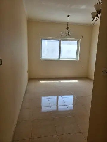 Modern Studio in Muweilah Commercial – Prime Location Near All Amenities