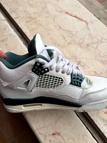 Air Jordan Retro oxidized green