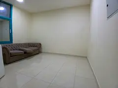 Big Spacious lavish 1bhk 12 chaque payment just rent 29k