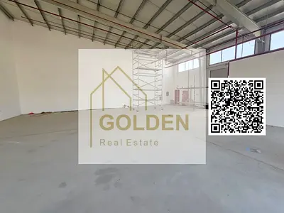 main-road warehouse offering 23 kW power and 2,667 sq ft of efficient, business-ready space.