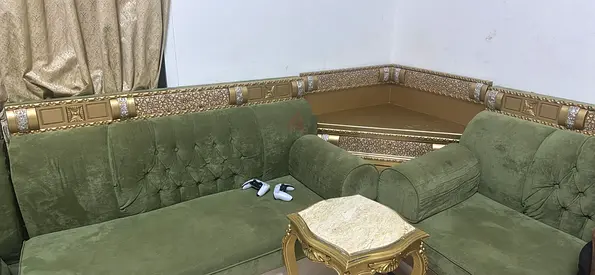 Elegant Green Upholstered Sofa Set with Coffee Table