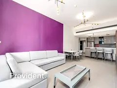 Low Floor | Vacant | Lake Views