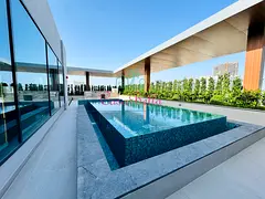 Bright Unfurnished Unit | Modern Living | Ready