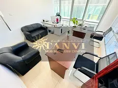 Beautiful office with Secure Bank Account |free Amenities