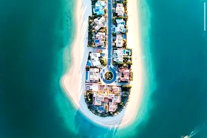 PRIME WATERFRONT MANSION PLOT | ULTRA LUXURY