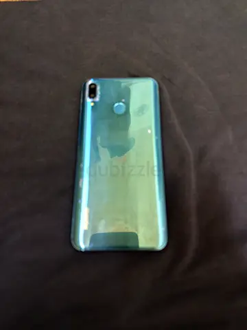 Huawei Y9 2019 phone (green) - rear fingerprint sensor, dual camera