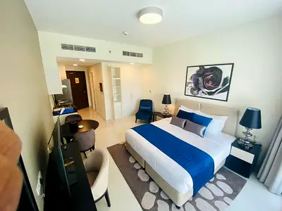 Stylish Studio Apartment | Unfurnished | 4 CHQs