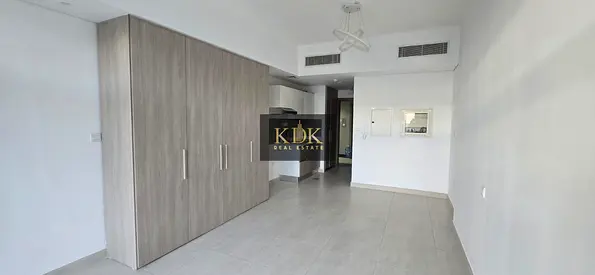 VACANT NOW | SPACIOUS STUDIO | MODERN FINISH