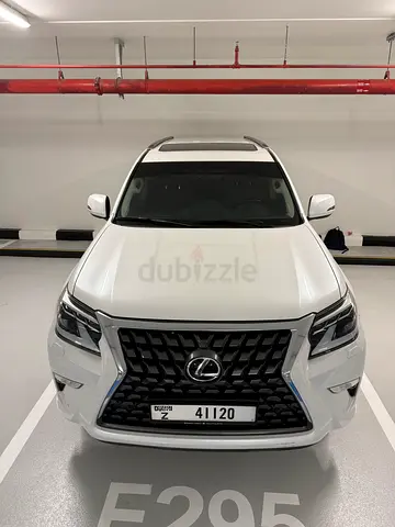 Lexus GX 460 Excellent condition and service package with warranty