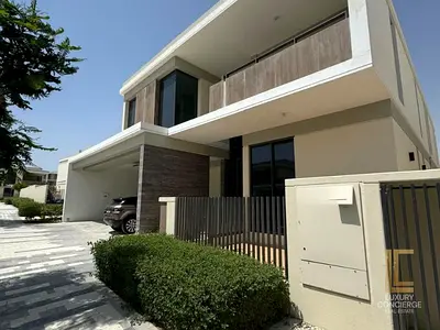 BIG PLOT | 5 BED + GARDEN SUITE | UNFURNISHED