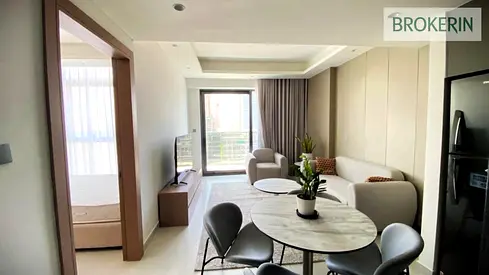 Fully Furnished Unit + Balcony | Prime Location