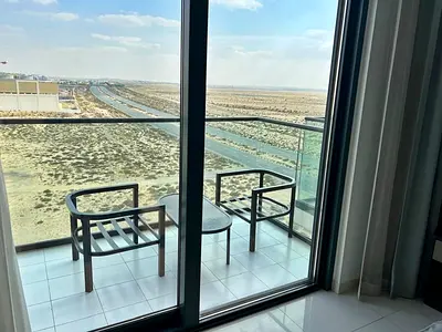 Low floor | Fully-furnished | Spacious Lay-out