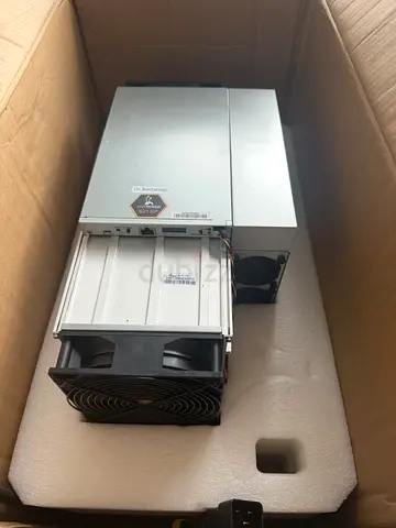 Antminer S21 XP 270T BTC Miner