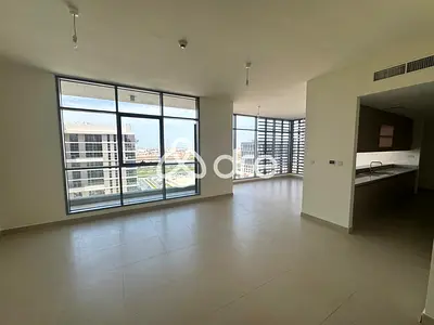 High Floor | Spacious Unit | Great Location