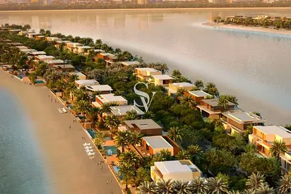 NEXT TO THE TIP - LARGE PLOT- PRIVATE BEACH LIVING