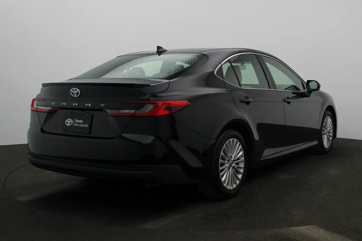 Toyota Camry 2025