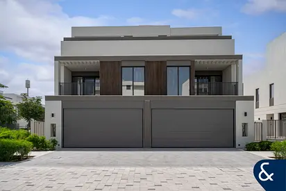 Exclusive Unit | Closed Kitchen | Landscaped