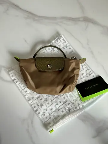Longchamp Mini Le Pliage Green Clutch NEW