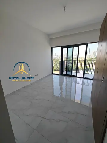 CHILLER FREE | SPACIOUS | 12 CHEQUES ARE AVAILABLE