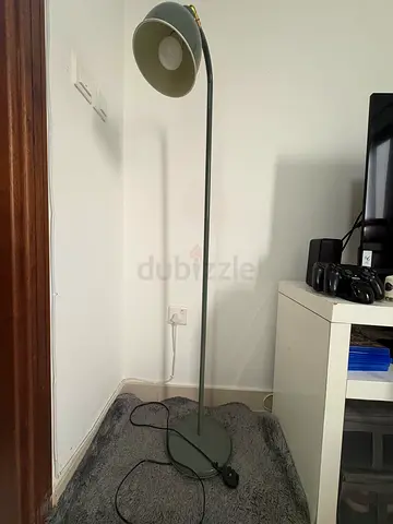 Green adjustable floor lamp — used, working