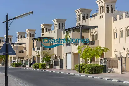 Spacious 3 Bed Townhouse | Golf course Vicinity