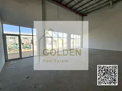 A prime main-road showroom offering 25 kW power and 2,750 sq ft of high-visibility, business-ready s