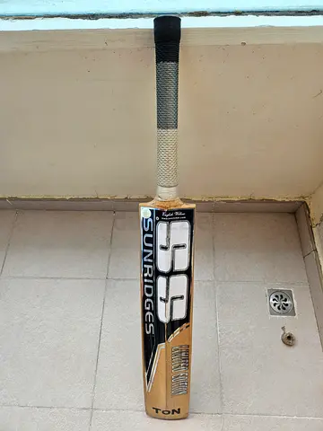My SS Sunridges cricket bat - used, good condition