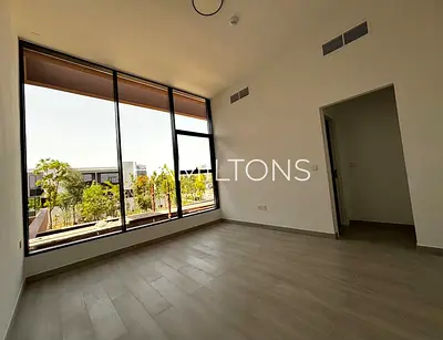 Contemporary Villa | Advanced Smart Features | Resale