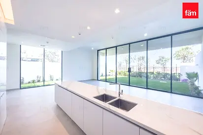 Community Views | C Villas | District One
