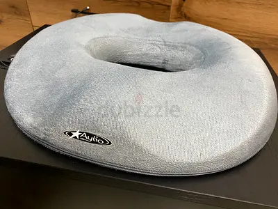 Aylio Donut Ring Memory Foam Seat Cushion