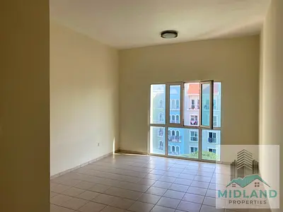 Unfurnished Studio Apartment for Rent in Discovery Graden , Jabal Ali First