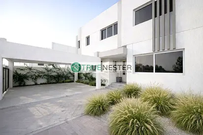 Elegant 4-Bedroom Villa with Private Garden | Maid’s & Driver’s Room | Umm Suqeim 1