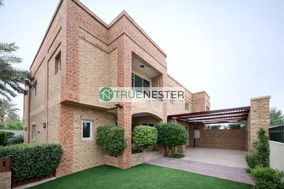 Renovated 4-Bedroom Compound Villa | Jumeirah 3