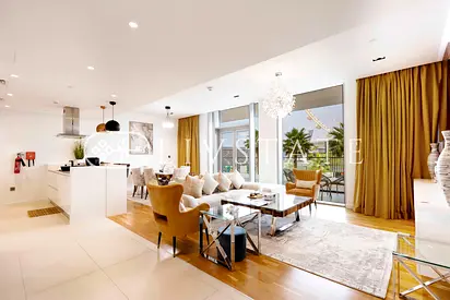 شقة فاخرة مفروشة بالكامل بغرفتي نوم وحمامين | إطلالة بارانوكية