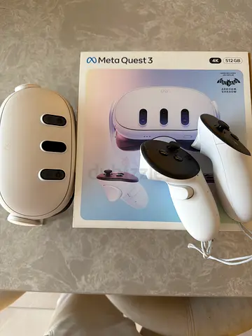 Meta Quest 3 VR headset with controllers — barely used, excellent condition. 512GB Arkham edition