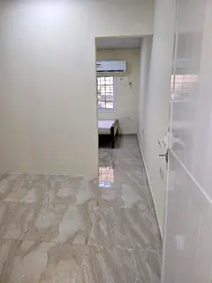 Seme furnished IBHK available in a villa, closer to Etisalat station.