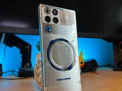 Red Magic 11 Pro - open box - new not used