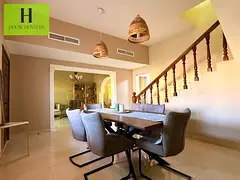 Modern 3BR Villa Close To Beach