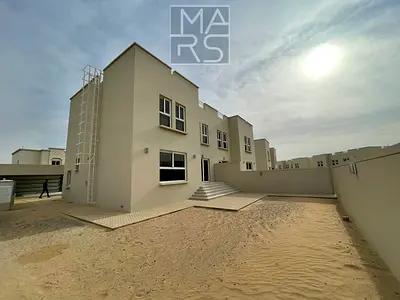 Ready 3BR Townhouse | Spacious Layout