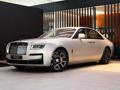 Rolls-Royce Ghost Black Badge / Model Year 2024 / 1,753 Kms
