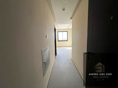اول ساكن | ارقى شقة في الجرف 3 | غرفة نوم ماستر | 2 حمام | صالة مساحة واسعة | مطبخ | خزائن حائط | بلكونة بإطلالة مفتوحة | بالقرب من جميع الخدمات |