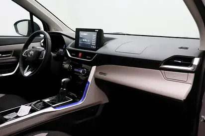 Toyota Veloz GX, миниатюра 13