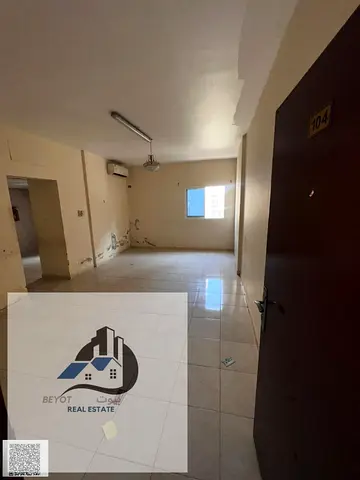 للايجار السنوي  بعجمان غرفه وصاله المويهات 3