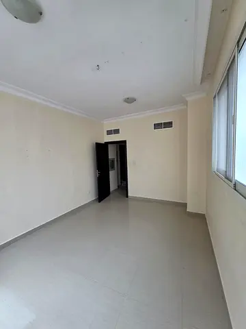 1BHK with 1 Bathroom in Muwaileh Commercial