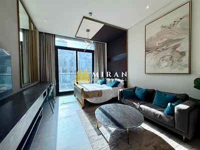 Modern Studio - Fully Furnished - Ready to Move In