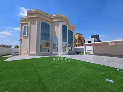 CLASSIC DESIGN 4 BR VILLA FOR RENT IN KHAWANEEJ 1