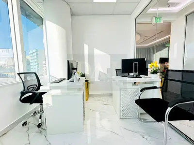 Beautiful Office |direct from Owner |No Commission